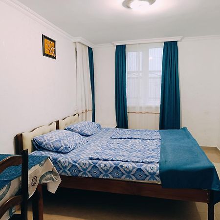 Guesthouse Mery Kobuleti Extérieur photo