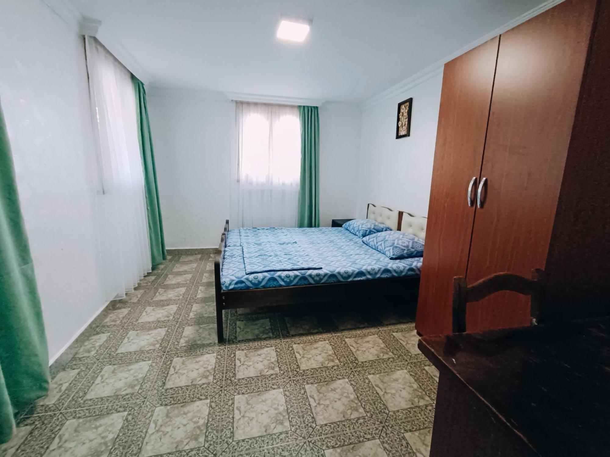 Guesthouse Mery Kobuleti Extérieur photo