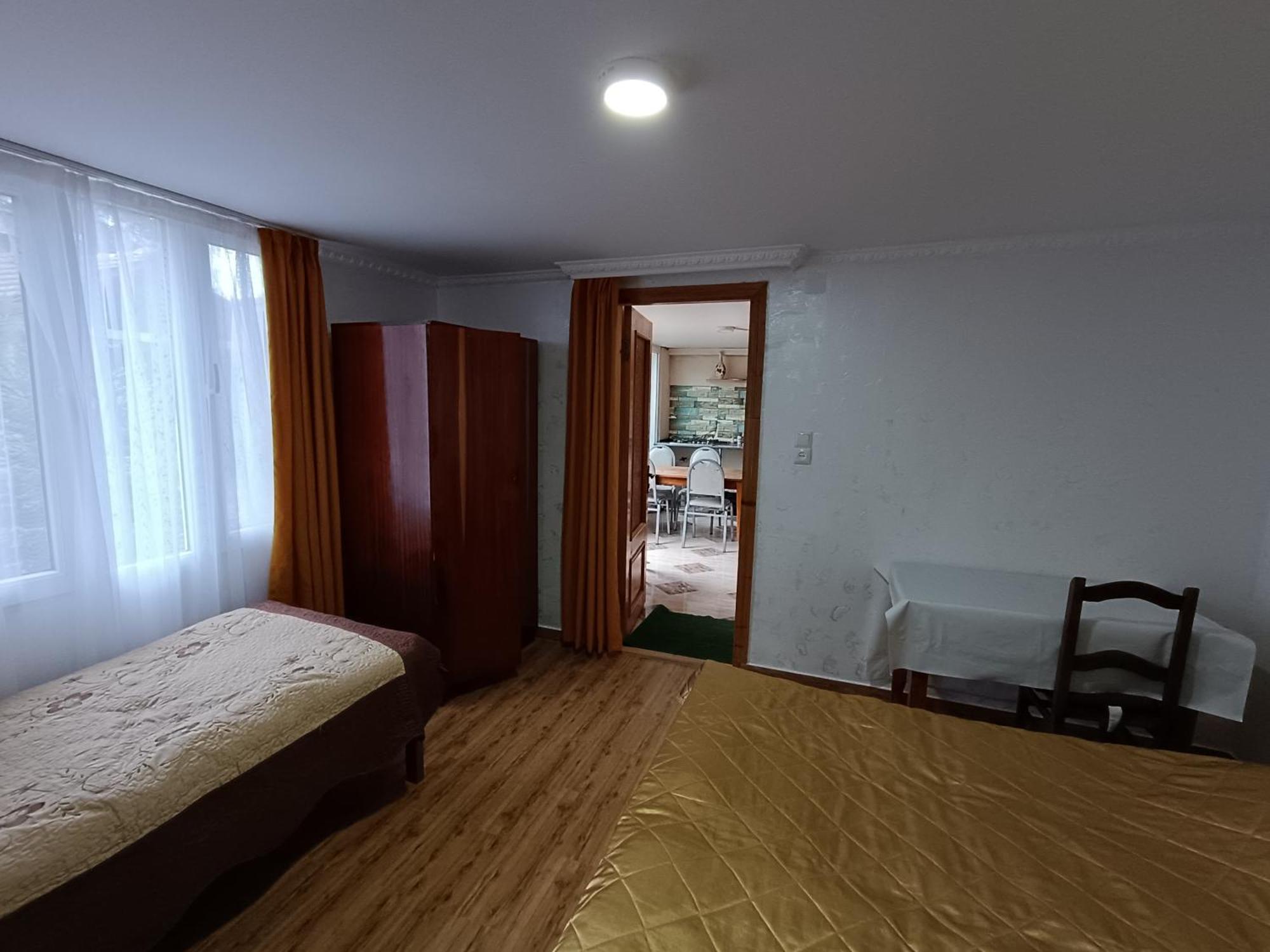 Guesthouse Mery Kobuleti Extérieur photo