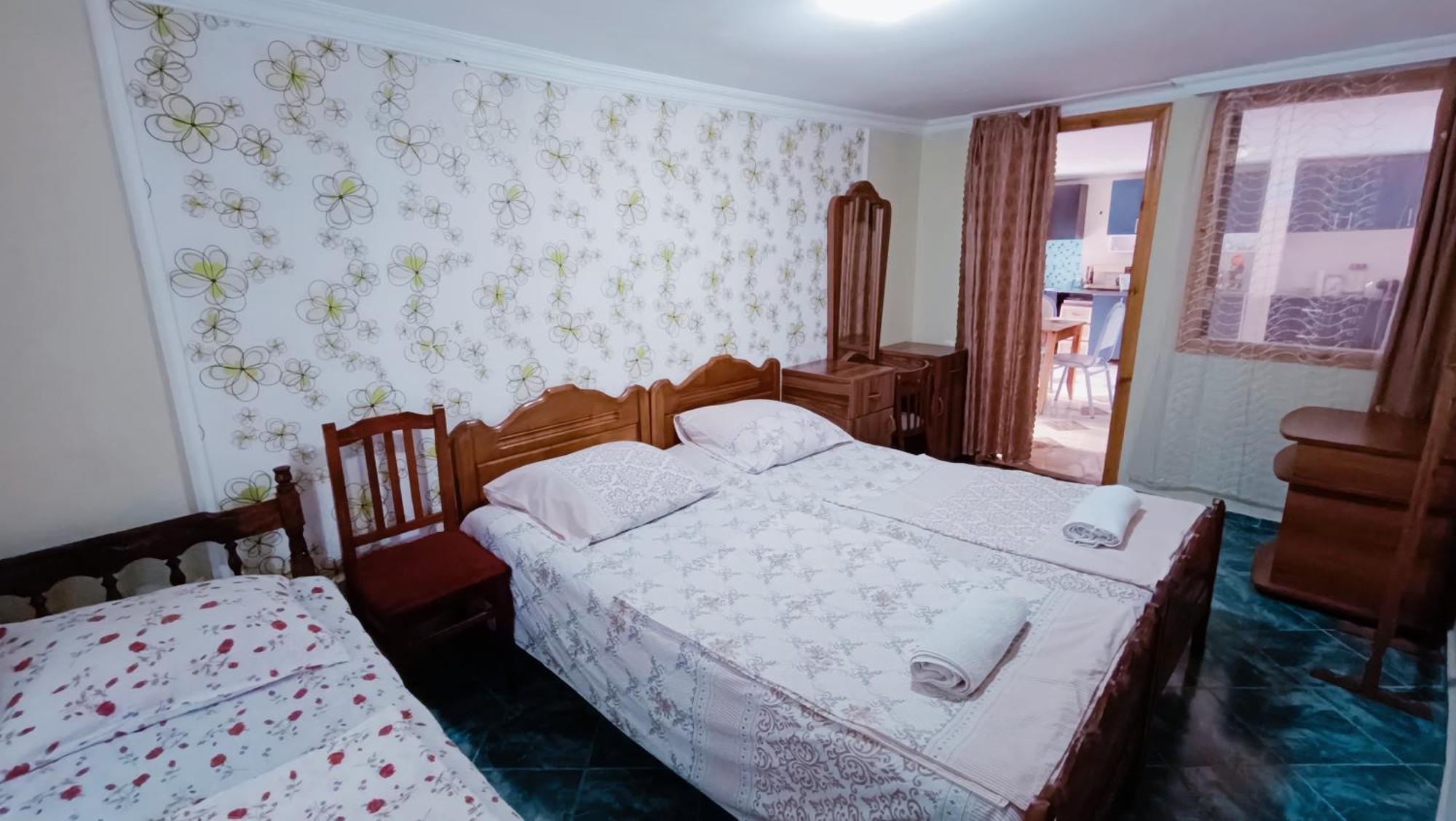 Guesthouse Mery Kobuleti Extérieur photo